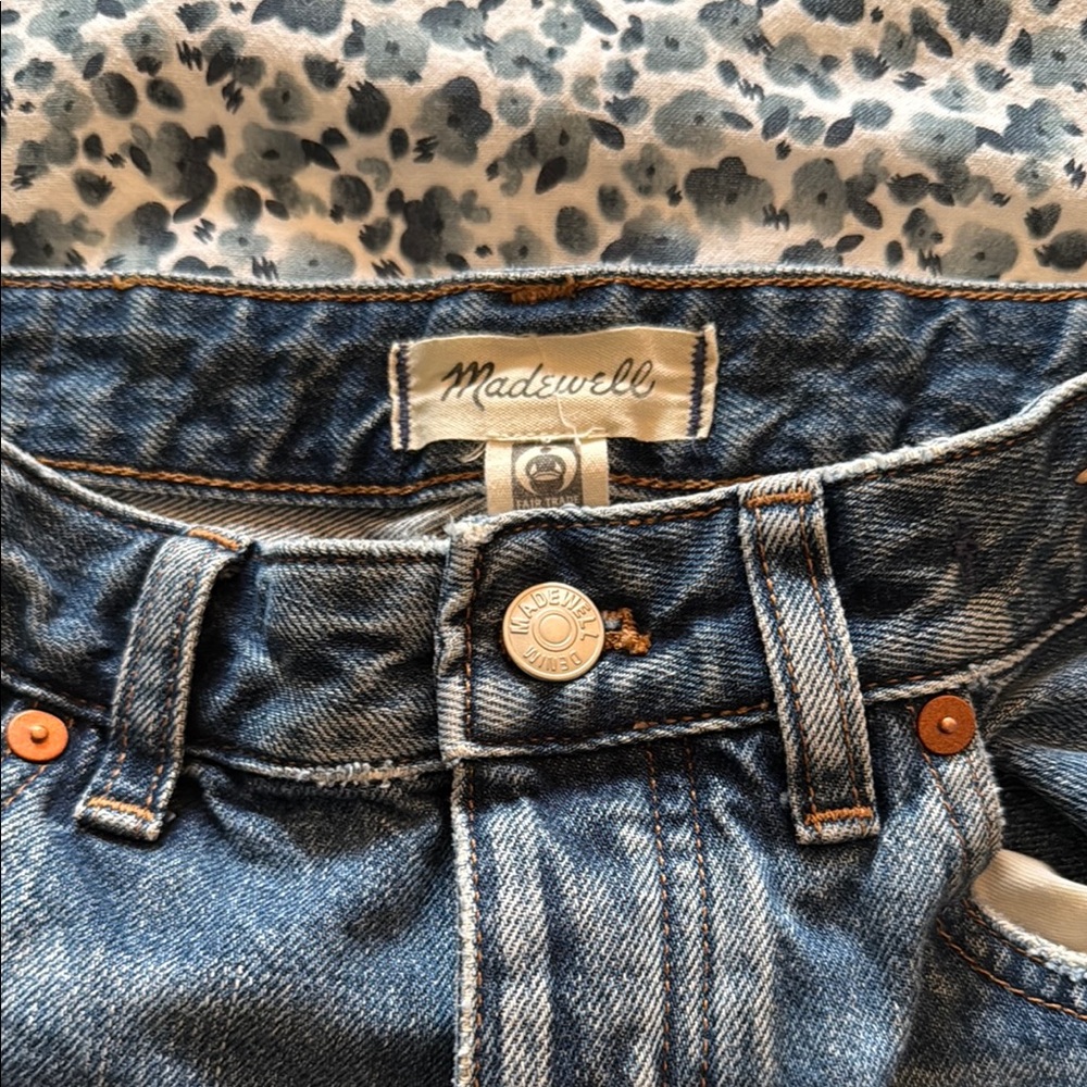 Madewell Women's Curvy Barrel Jeans